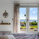 Tobias - 45m To The Fjord By Interhome Tatil Evi *