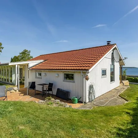 Tobias - 45m To The Inlet By Interhome Feriehus