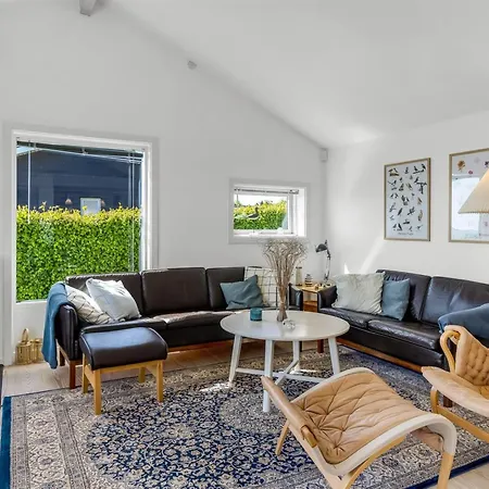 Tobias - 45m To The Inlet By Interhome *