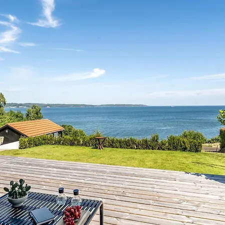 Tobias - 45m To The Fjord By Interhome *