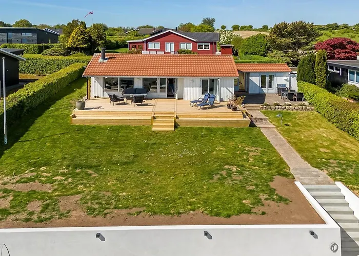 Tobias - 45m To The Fjord By Interhome Nyaraló