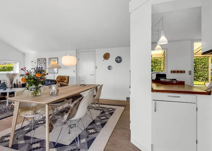 Nyaraló Tobias - 45m To The Fjord By Interhome