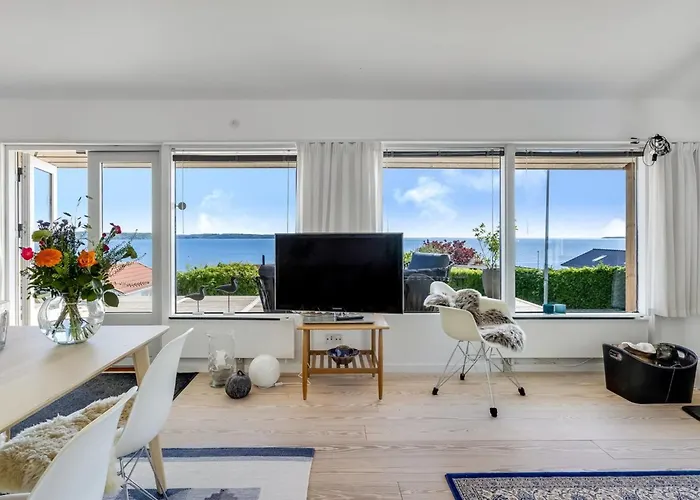 Tobias - 45m To The Fjord By Interhome *